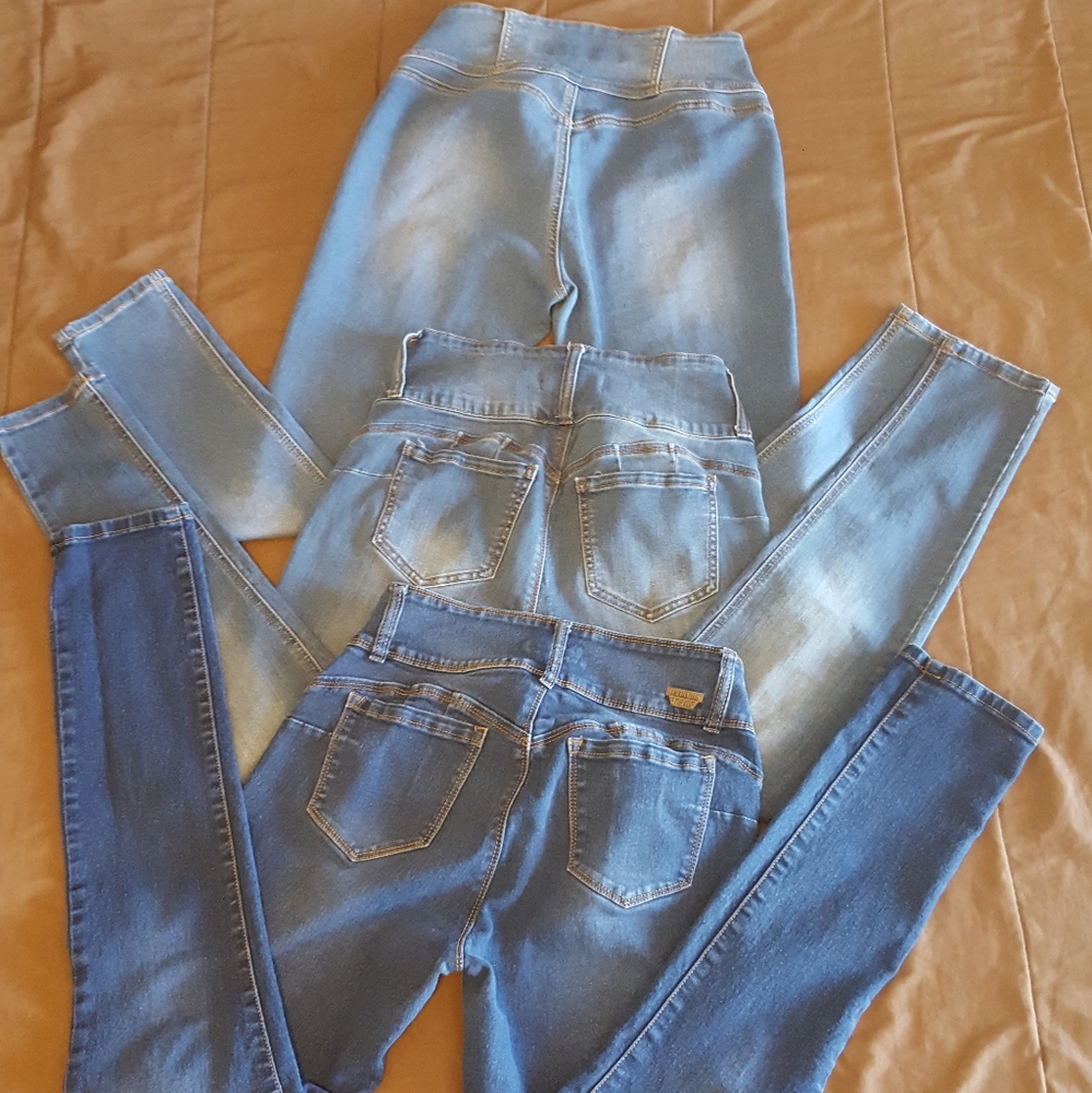 3 High waisted push up skinny jeans